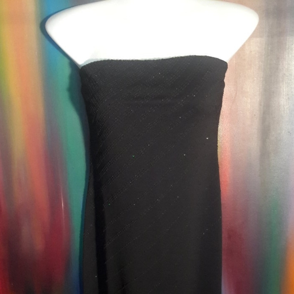 Express Strapless Dress - Picture 5 of 10